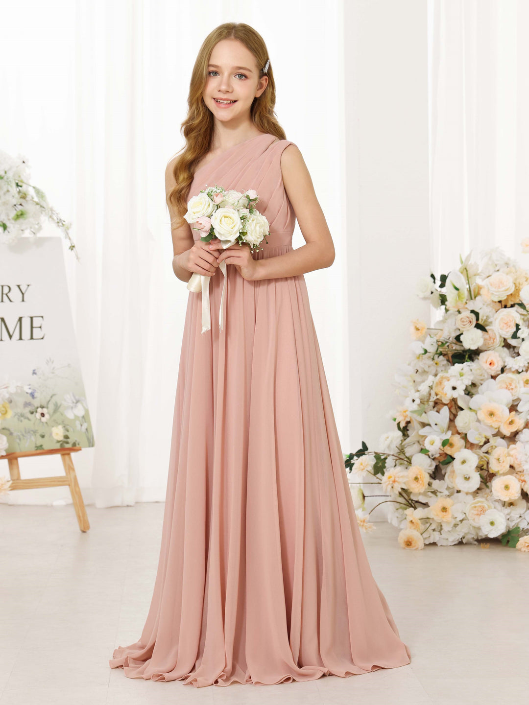 Robe de Demoiselle D'Honneur en Mousseline de Soie, Coupe A-Line/Princess, Sans Manches, Asymétrique, Longueur Au Sol