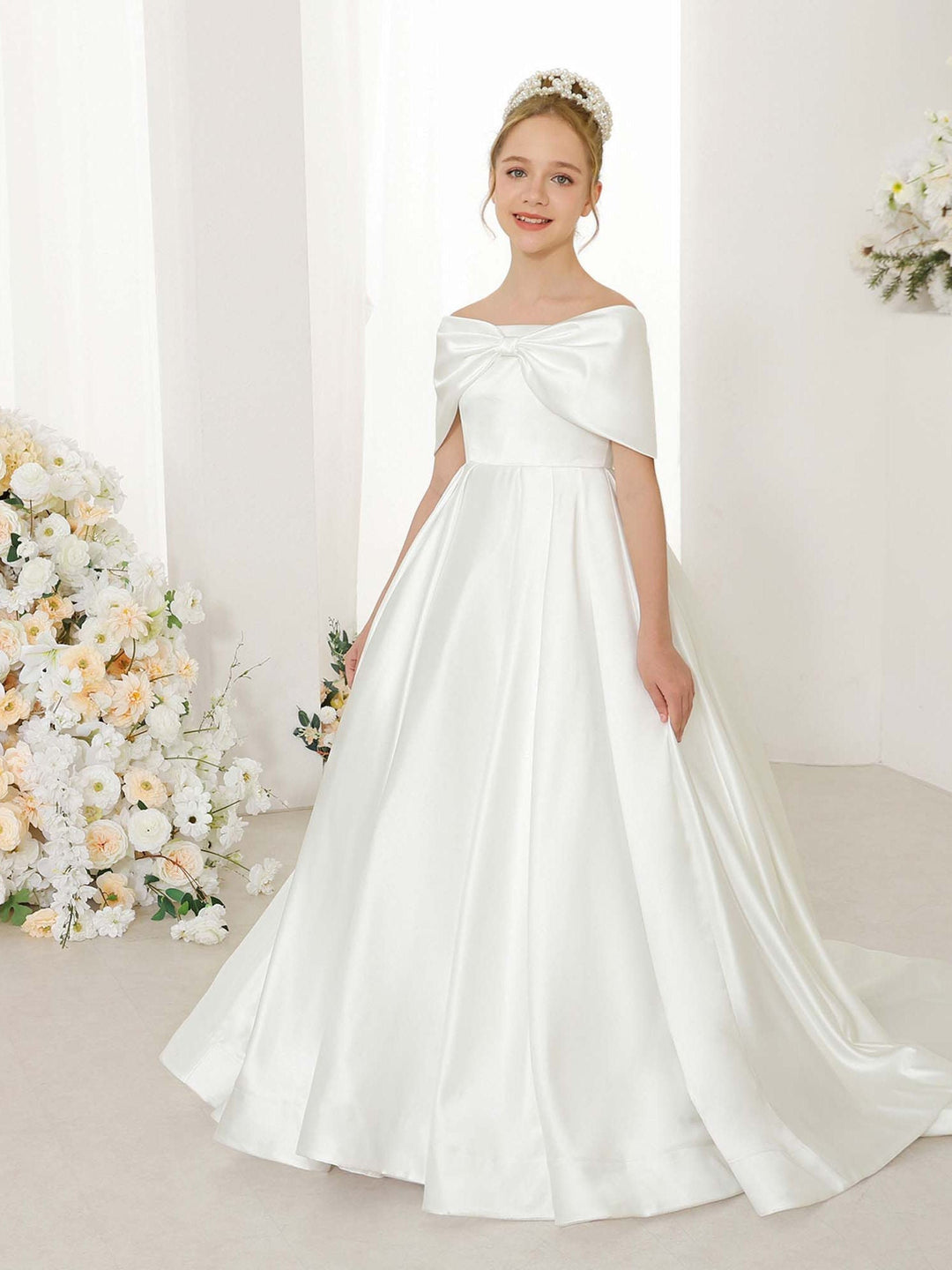 Robe de Demoiselle D'Honneur Empire en Satin à Manches Courtes et Épaules Dénudées