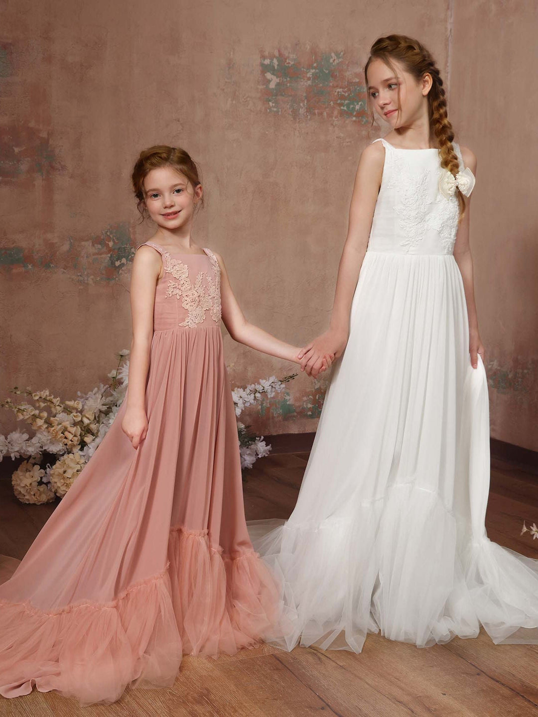 Robe de Demoiselle D'Honneur en Mousseline de Soie, Coupe A-Line/Princesse, Sans Manches, Col Carré, Longueur Au Sol