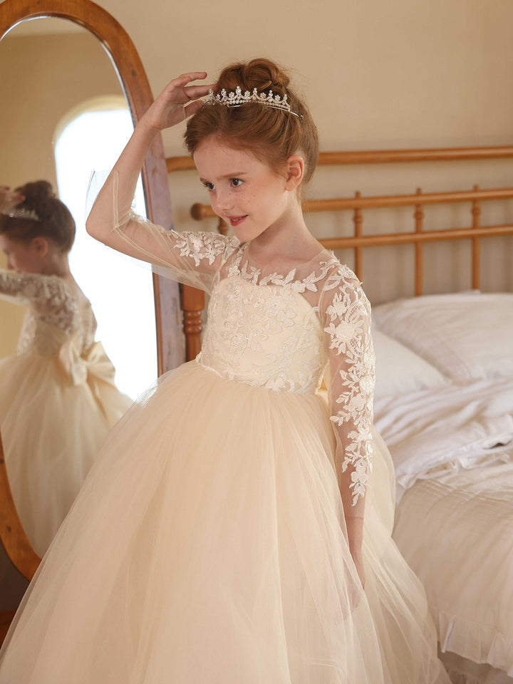 Robe de Bal en Tulle à Manches Longues et Col Rond, Longueur Au Sol, avec Dentelle