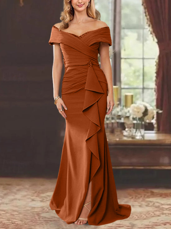 Robe de Mère de la Mariée Fourreau/Colonne à Épaules Dénudées Sans Manches, Longueur Au Sol, avec Volants