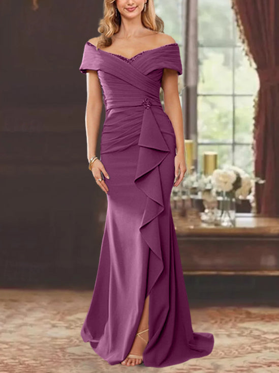 Robe de Mère de la Mariée Fourreau/Colonne à Épaules Dénudées Sans Manches, Longueur Au Sol, avec Volants