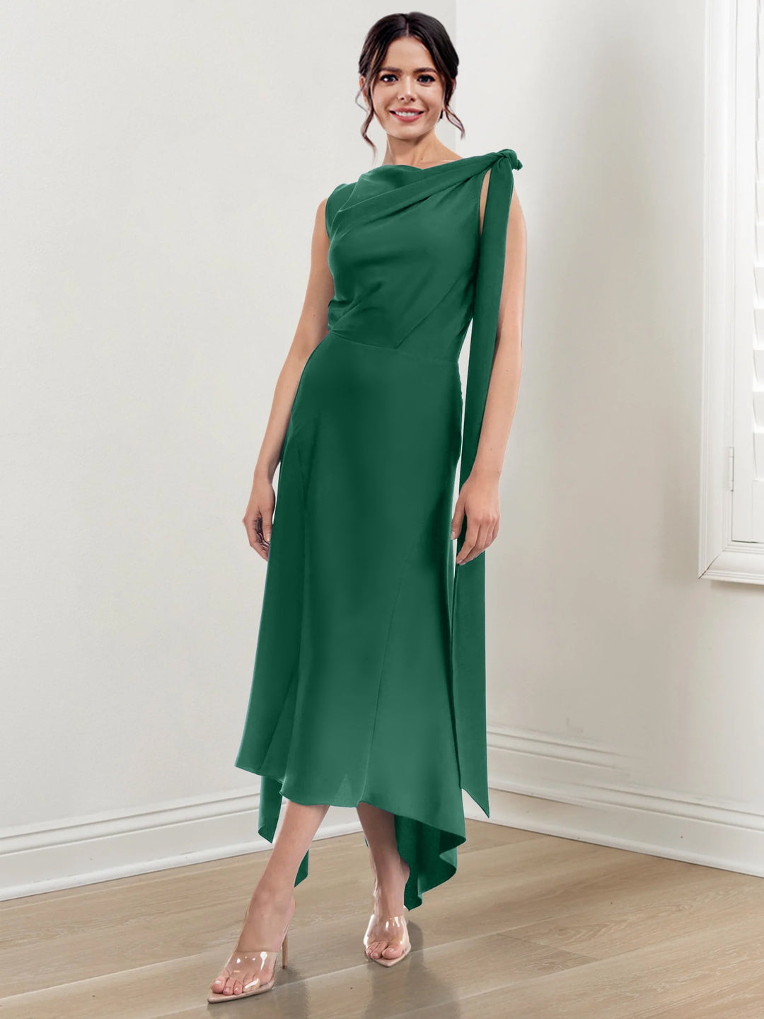 Robe de Mère de la Mariée Asymétrique à Col Montant et à Volants
