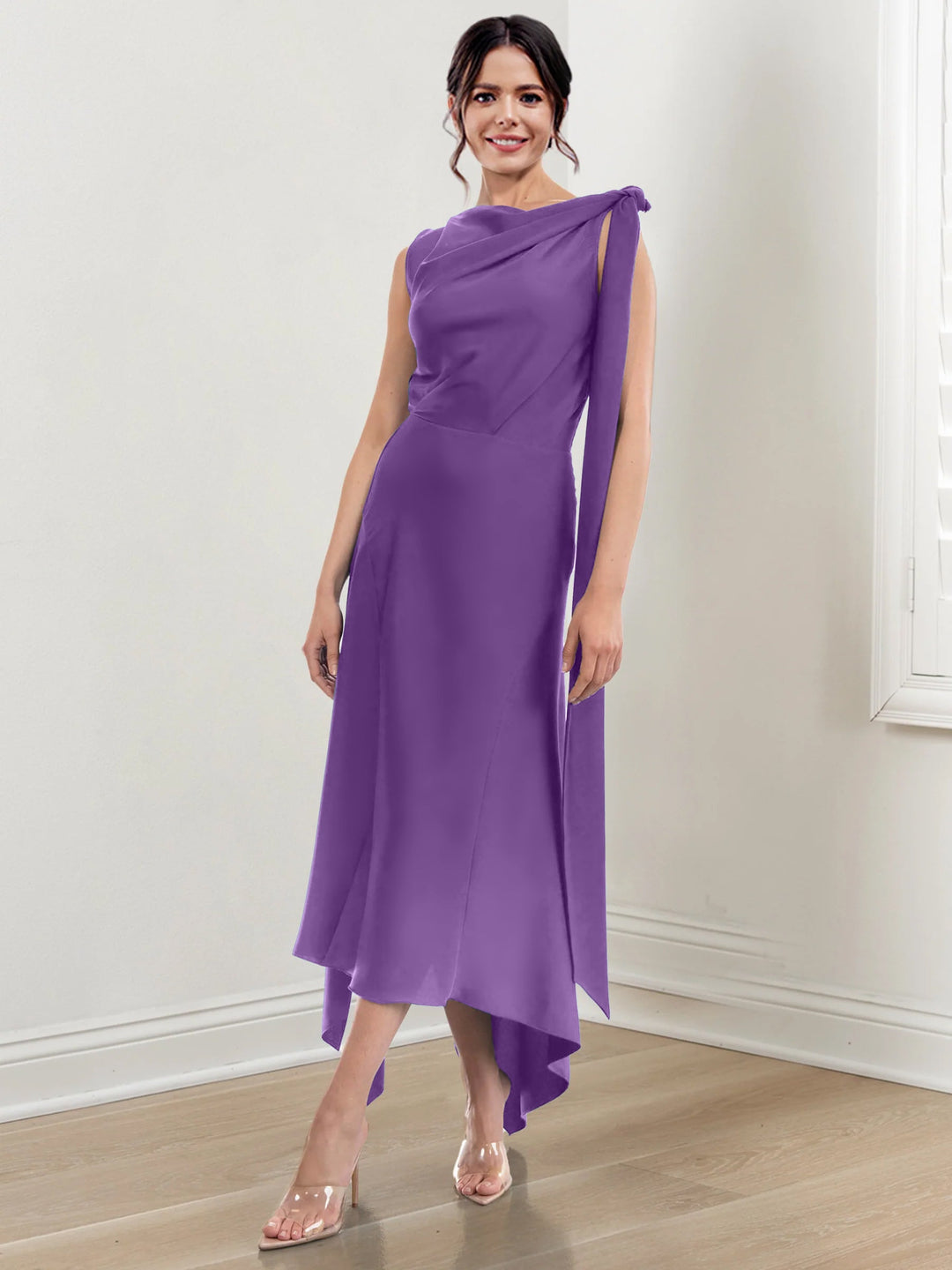 Robe de Mère de la Mariée Asymétrique à Col Montant et à Volants