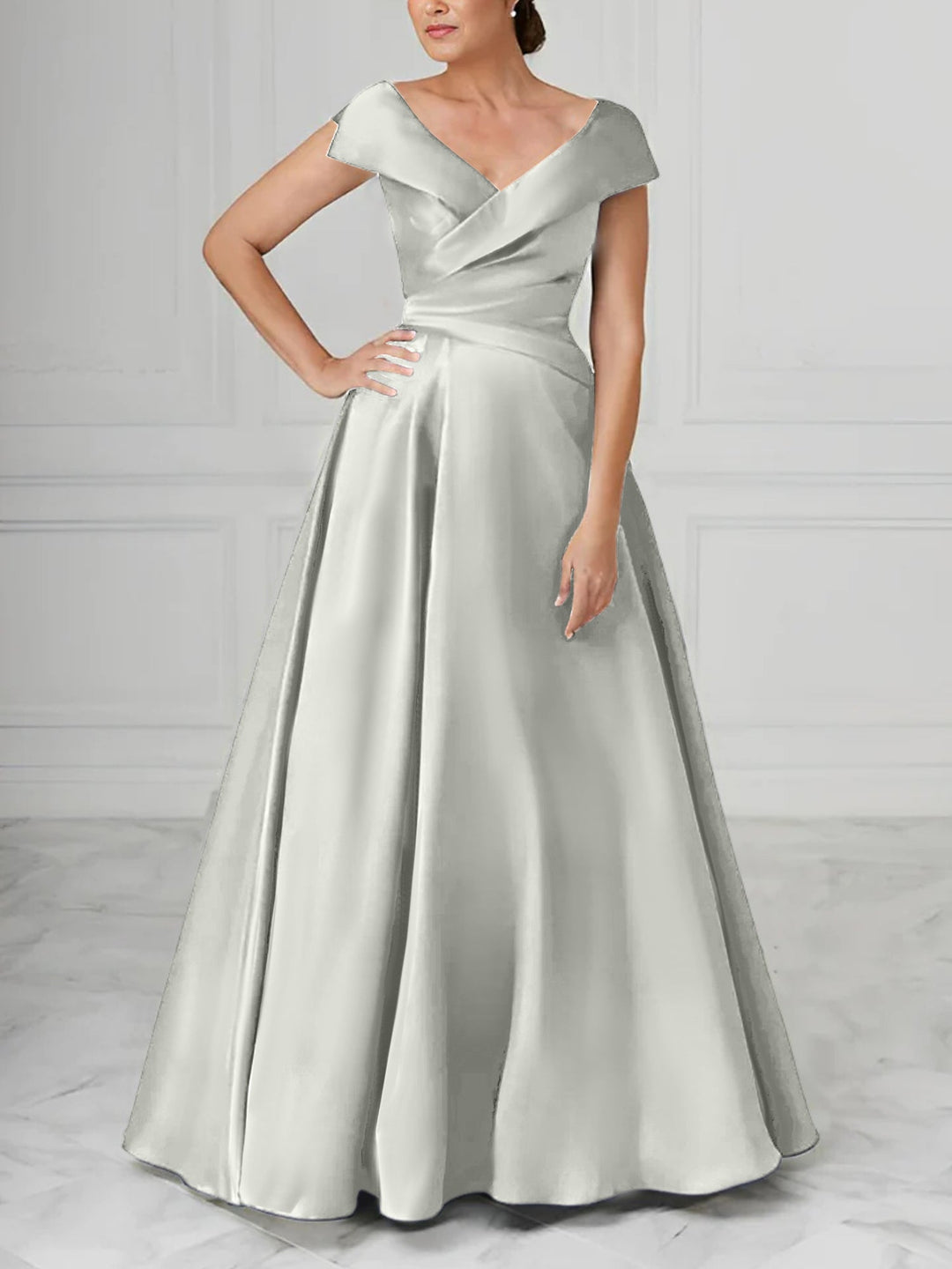 Robe de Mère de la Mariée en Satin à Col en V et Coupe Princesse avec Fronces