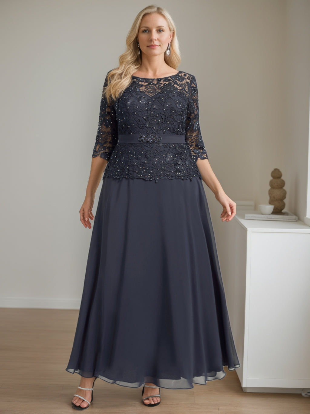 Robe de Mère de la Mariée Grande Taille, Coupe A-Line/Princess, Manches Mi-Longues, Longueur Cheville, avec Perles et Strass