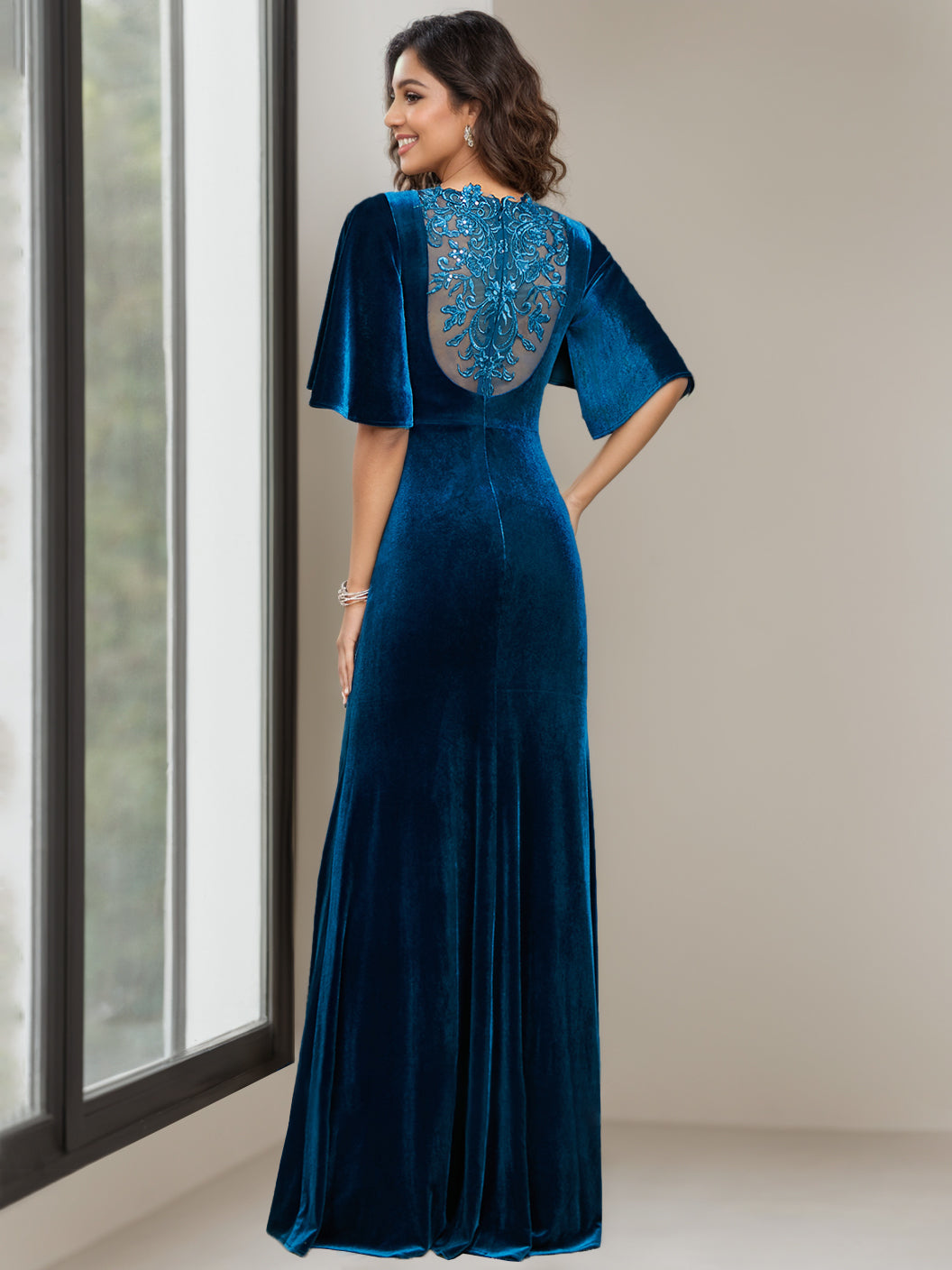 Robe de Mère de la Mariée en Velours à Manches Mi-Longues et Col Rond avec Perles, Appliques et Paillettes