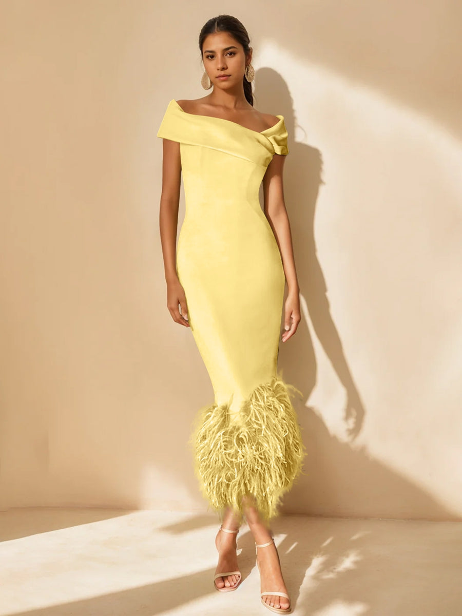Robe De Mère De La Mariée Unique, Fourreau/Colonne, Épaules Dénudées, Manches Courtes, Longueur Thé, Avec Plumes