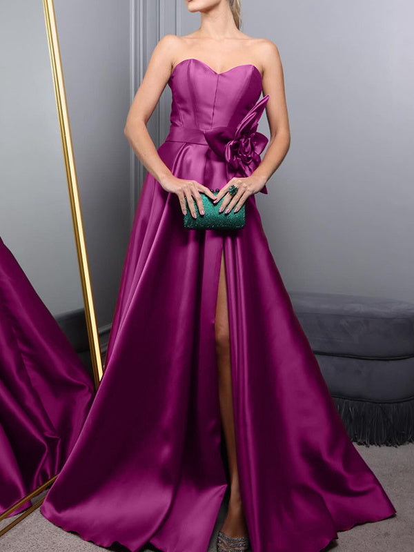 Robe de Soirée en Satin à Volants et à Décolleté en Cœur Sans Manches avec Traîne et Fleurs