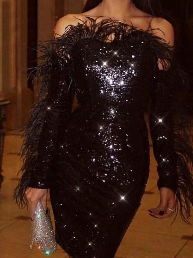 Robe de Cocktail Sirène/Trompette à Épaules Dénudées Sans Manches Au Genou avec Paillettes et Plumes