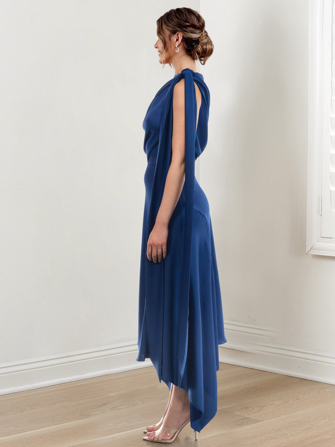 Robe de Mère de la Mariée Asymétrique à Col Montant et à Volants