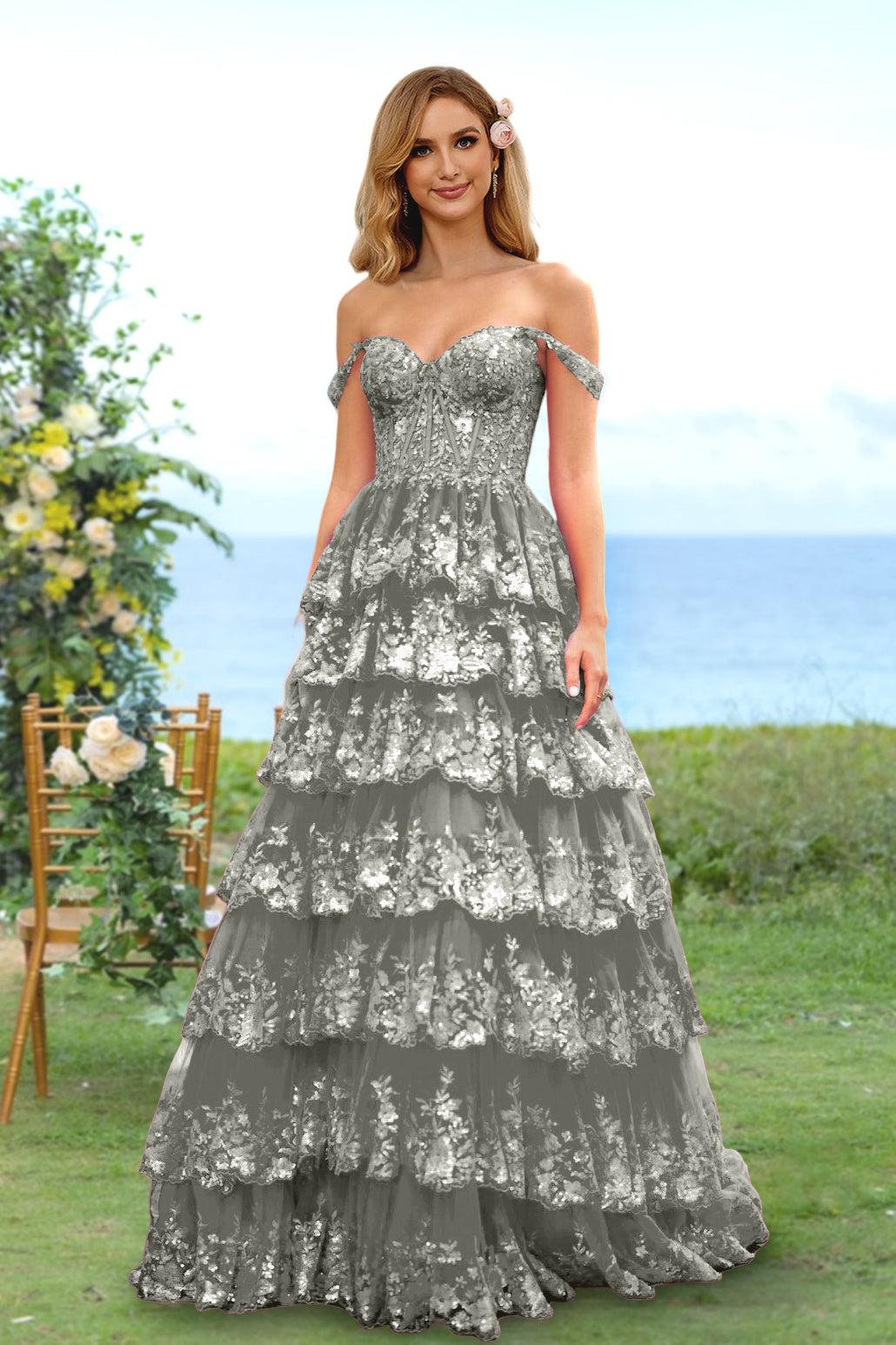 Robe de Soirée Longue à Fleurs, Coupe A-Line/Princesse, Décolleté en Cœur, Épaules Dénudées, avec Paillettes et Volants