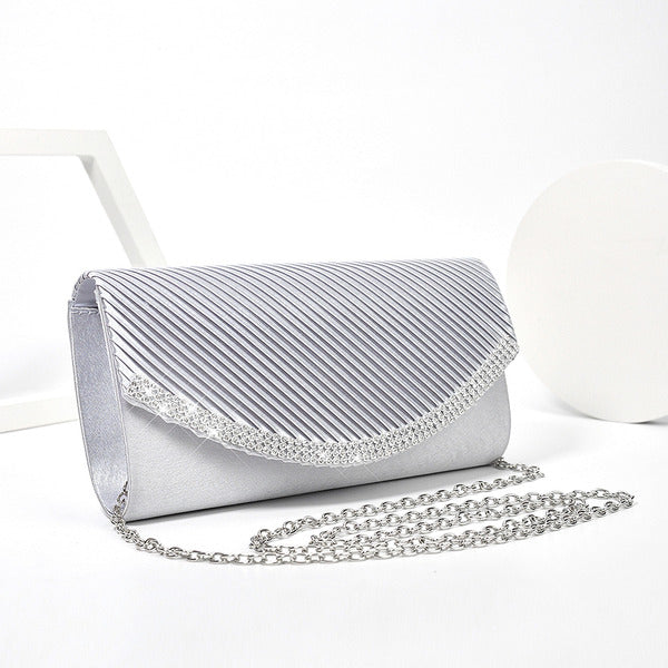Charmantes Pochettes Raffinées