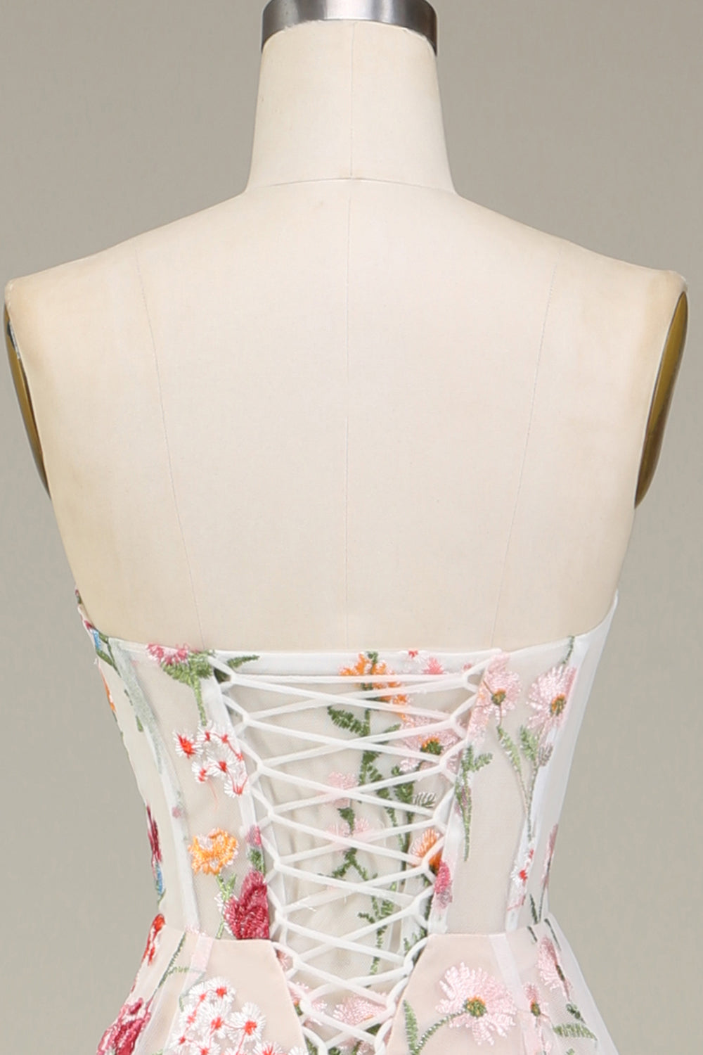 Robe de Soirée Trapèze/Princesse à Fleurs, Sans Bretelles, Longueur Au Sol, avec Broderies