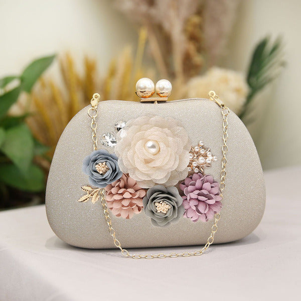 Pochettes Élégantes, Charmantes et Raffinées à Fleurs