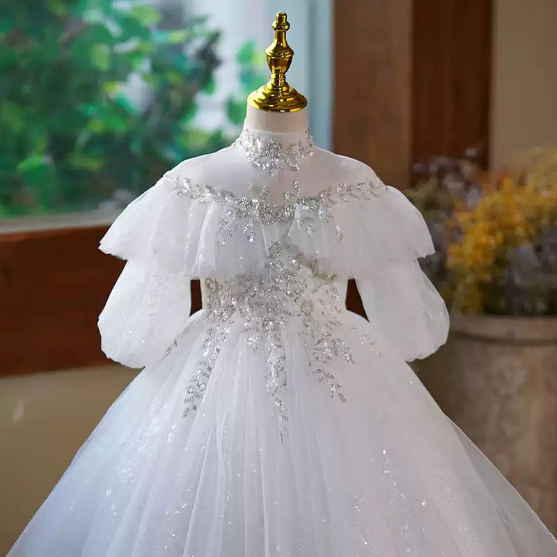 Robe de Demoiselle D'Honneur à Manches Mi-Longues, Col Haut, Coupe A-Line/Princesse, avec Appliques en Strass