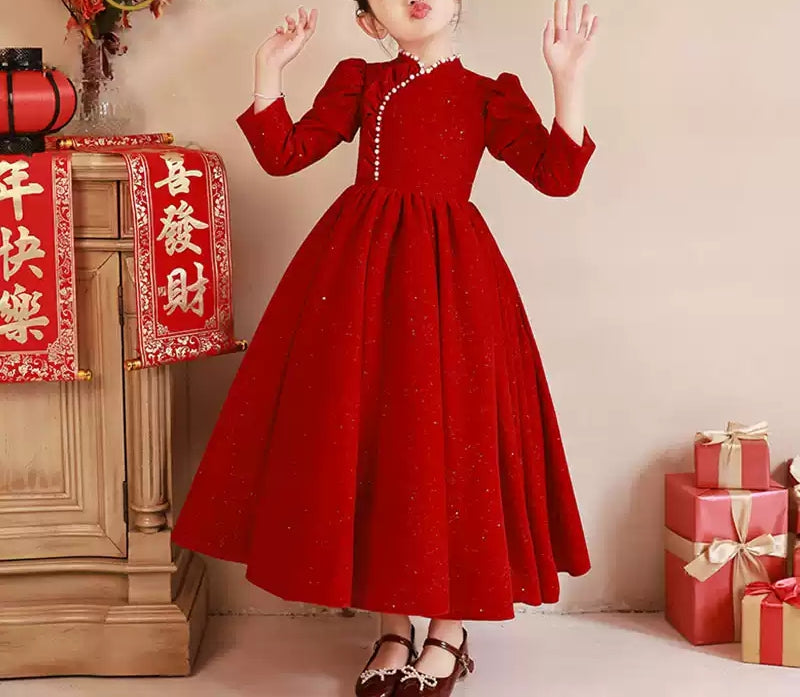 Robe de Soirée Rouge à Col Haut et Manches Longues pour Fille, Longueur Au Sol, avec Perles