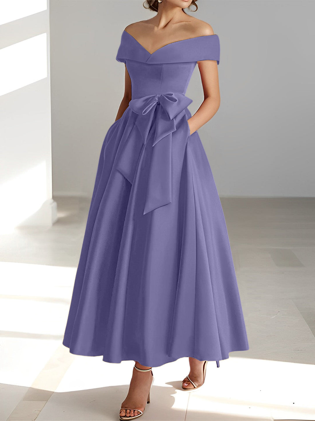Robe de Mère de la Mariée A-Line/Princess à Épaules Dénudées Sans Manches et Longueur Cheville avec Poches