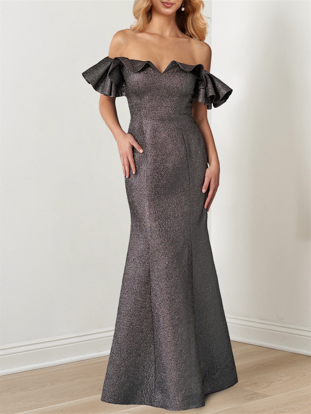 Robe de Mère de la Mariée Sirène/Trompette à Épaules Dénudées et Manches à Volants, Longueur Au Sol