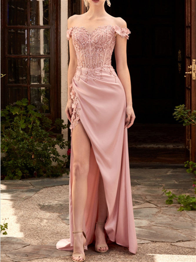 Robe de Bal Trapèze/Princesse à Épaules Dénudées et Longueur Au Sol avec Broderie en Dentelle