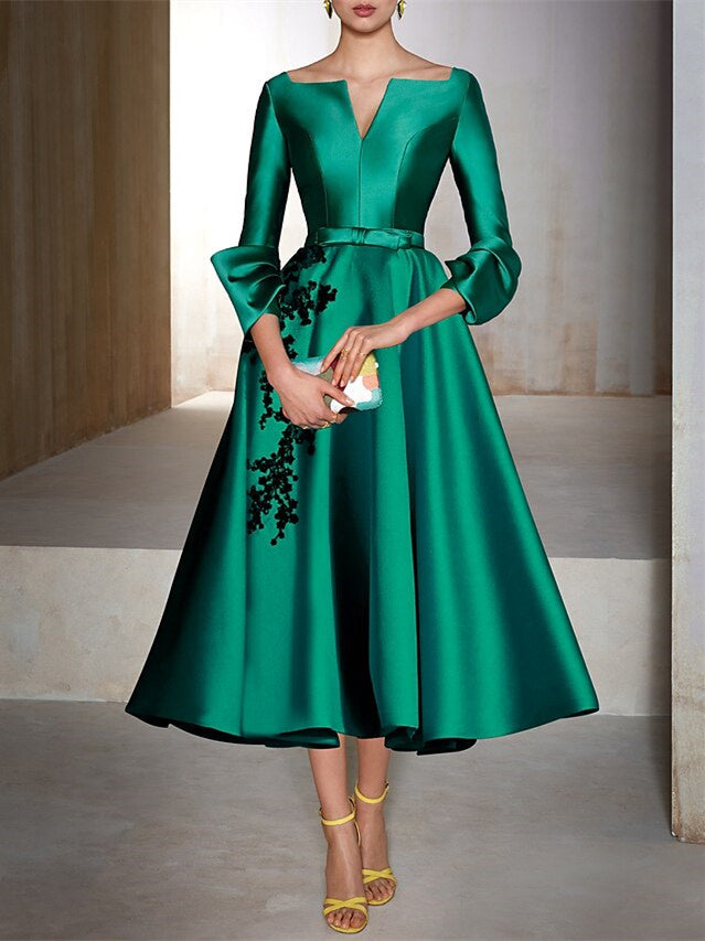 Robe de Cocktail Trapèze/Princesse à Manches 3/4 et Longueur Thé avec Appliques