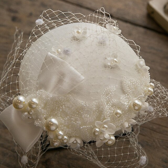 Chapeau Seau en Tissu Fascinateur Élégant avec Imitation de Perles Florales