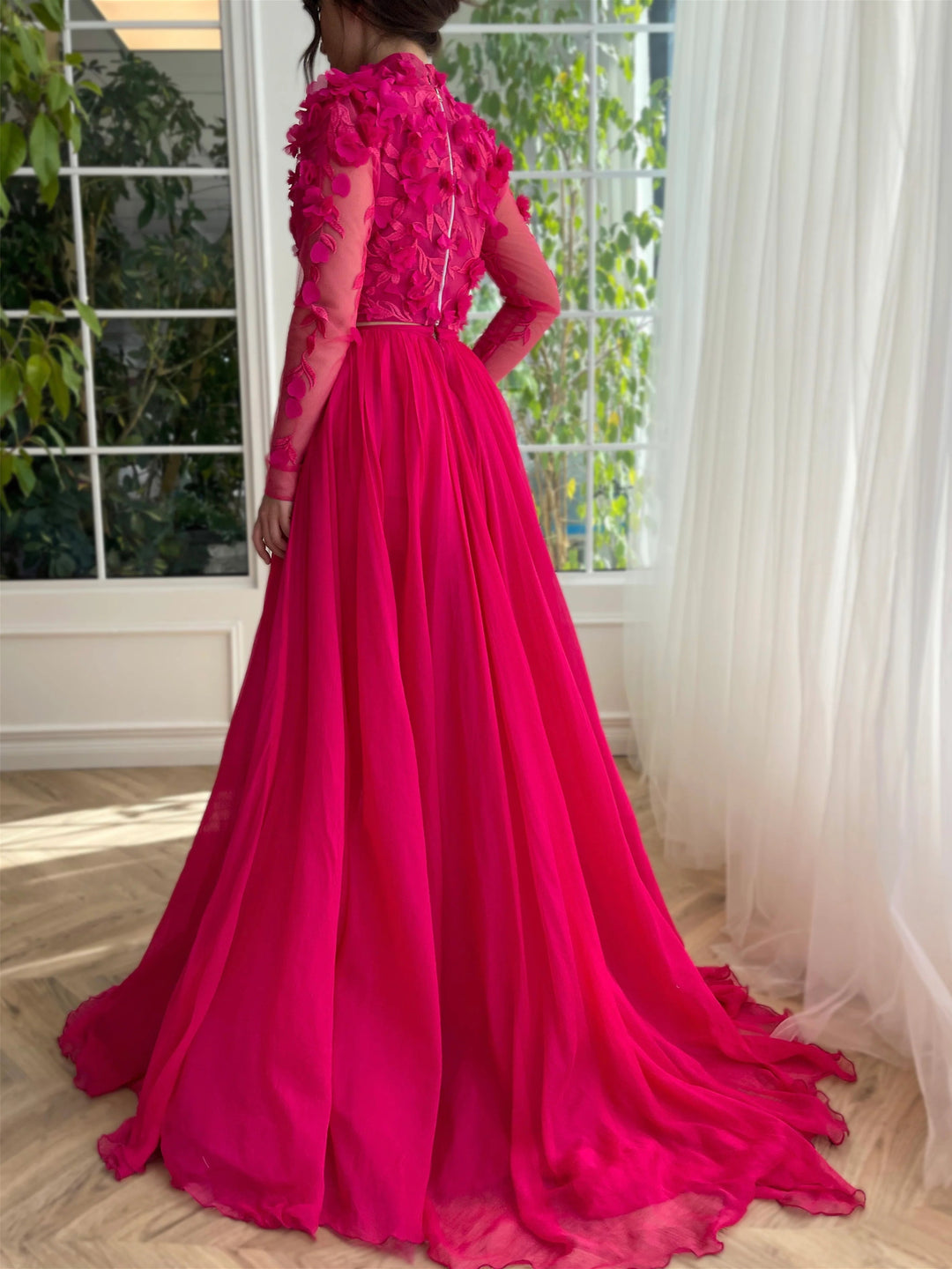 Robe de Bal Longue à Col Haut et Fente Latérale, Coupe A-Line/Princess