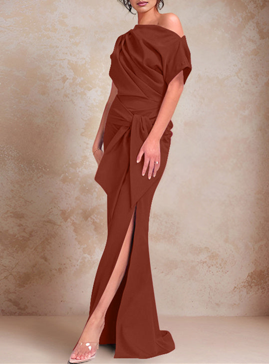 Robe de Mère de la Mariée Trompette/Sirène à Une Épaule et Manches Courtes, Longueur Au Sol, avec Volants et Côté Fendu
