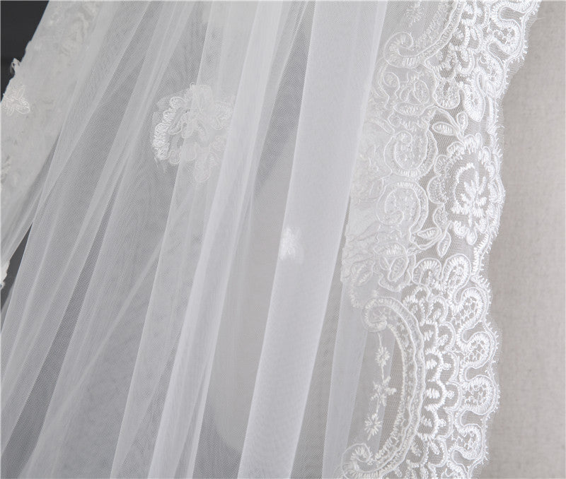 Voile de Mariage Luxueux à Un Niveau avec Appliques