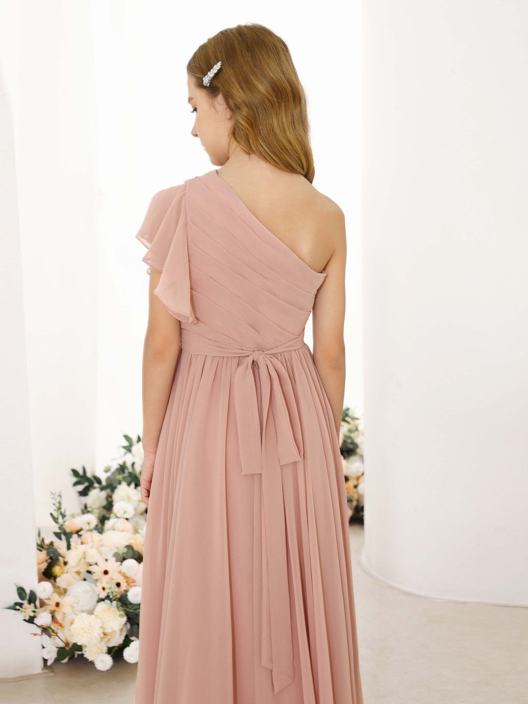 Robes de Demoiselle D'Honneur Asymétriques en Mousseline de Soie à Manches Courtes et à Une Épaule