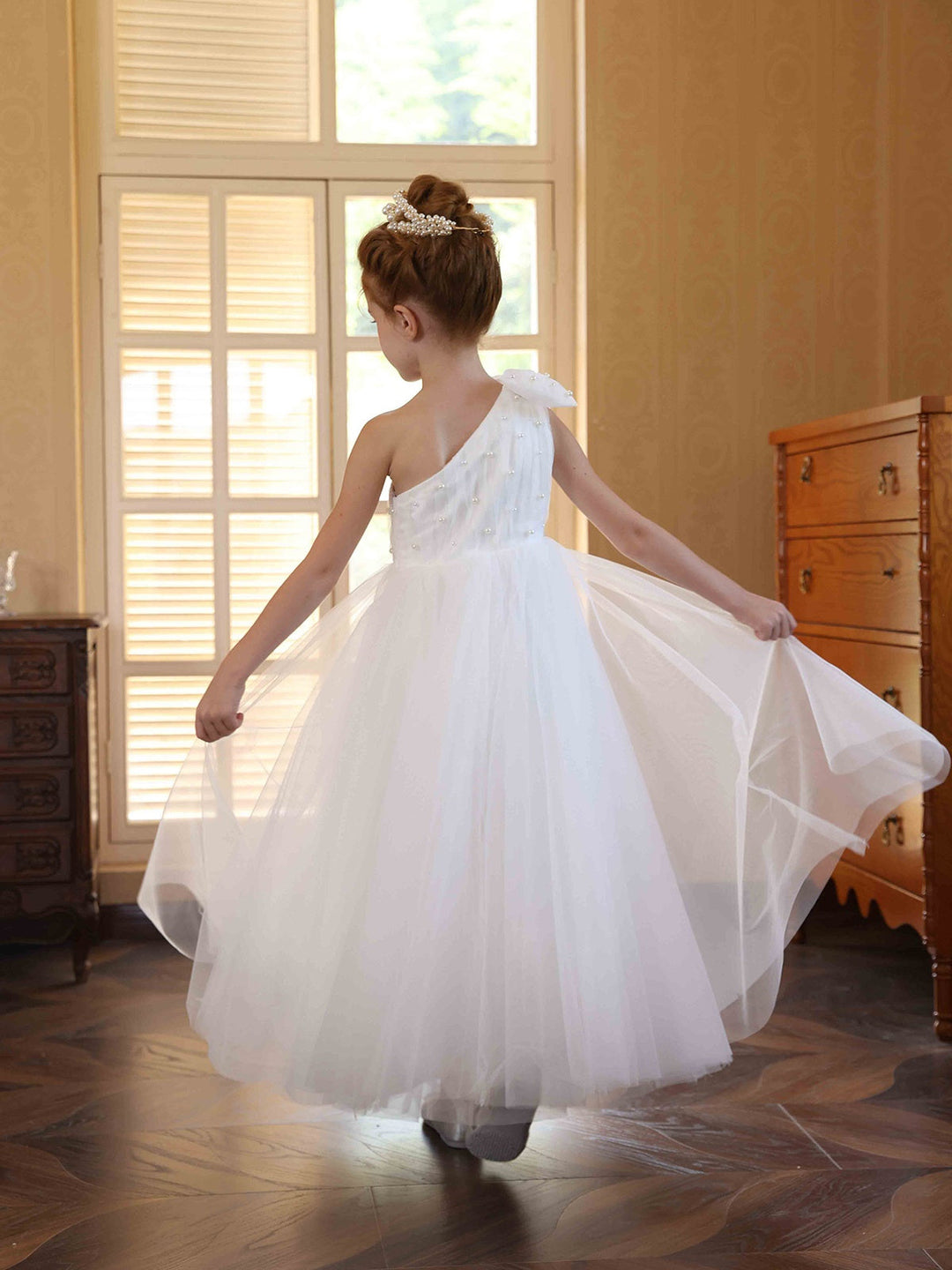 Robe de Bal en Satin Tulle à Une Épaule Sans Manches Longueur Cheville Robes de Demoiselle D'Honneur avec Nœud Papillon