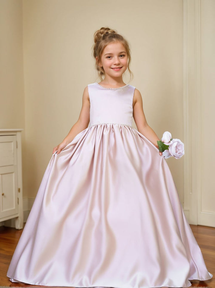 Robe Rose en Satin Sans Manches avec Décolleté Perlé et Nœud