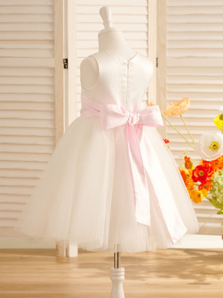 Robe de Demoiselle D'Honneur en Tulle Satiné Coupe A Longueur Genou