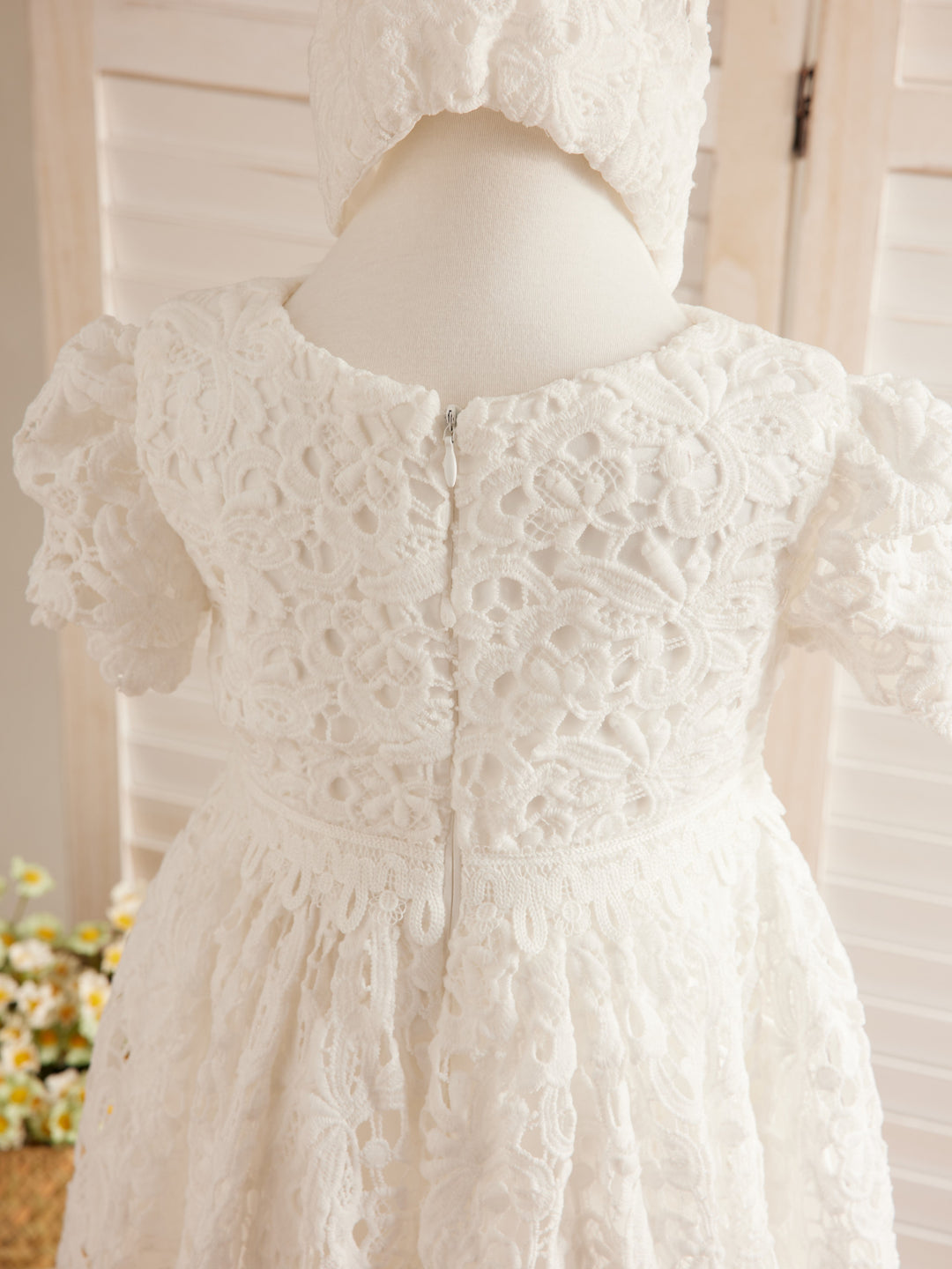 Robe de Baptême Ivoire en Dentelle Longueur Thé