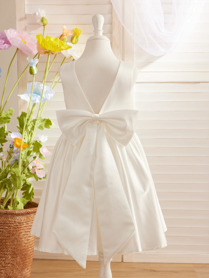 Robe de Demoiselle D'Honneur Élégante en Satin Coupe A avec Dos en V et Nœud Au Genou