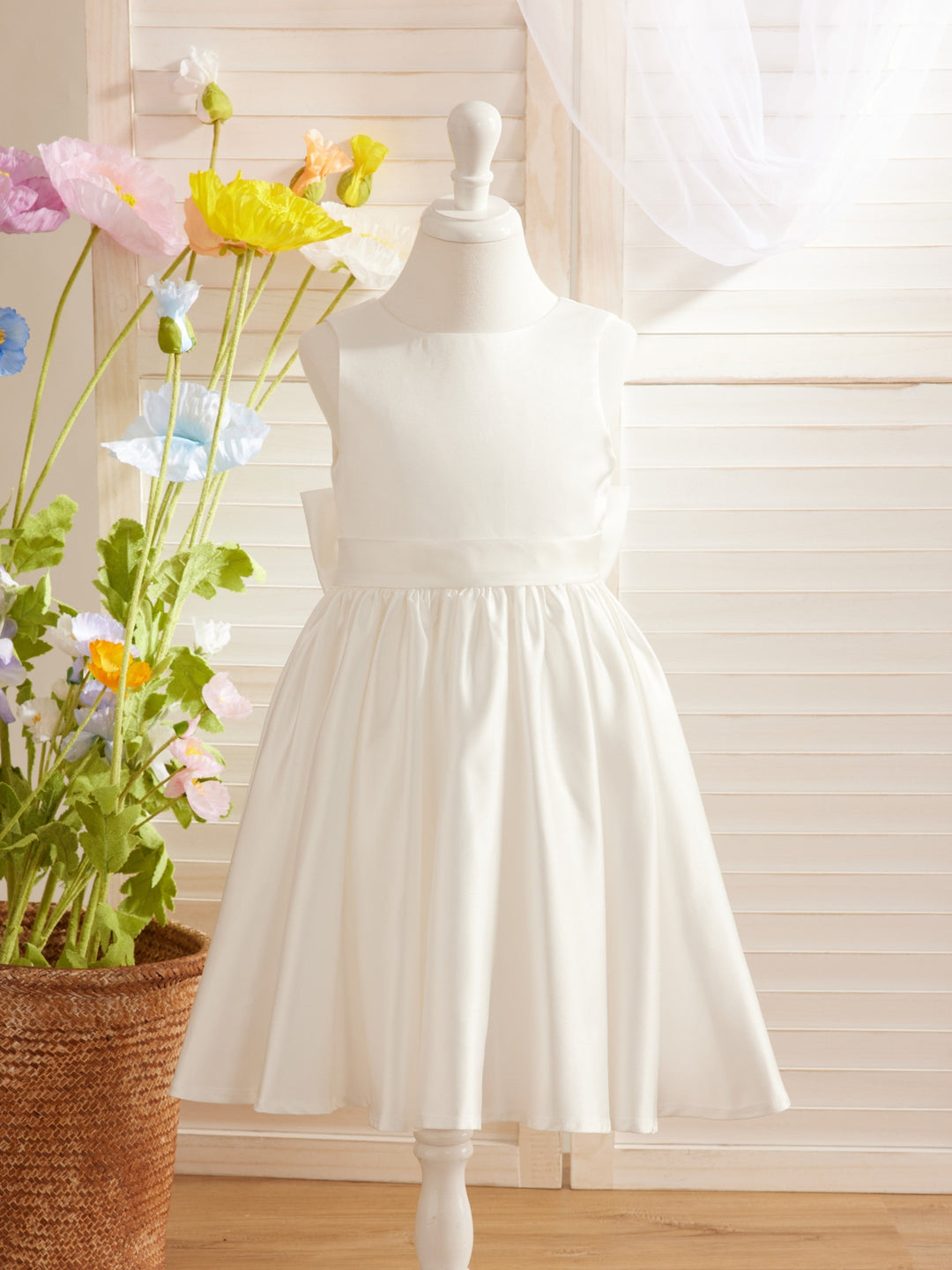 Robe de Demoiselle D'Honneur Élégante en Satin Coupe A avec Dos en V et Nœud Au Genou