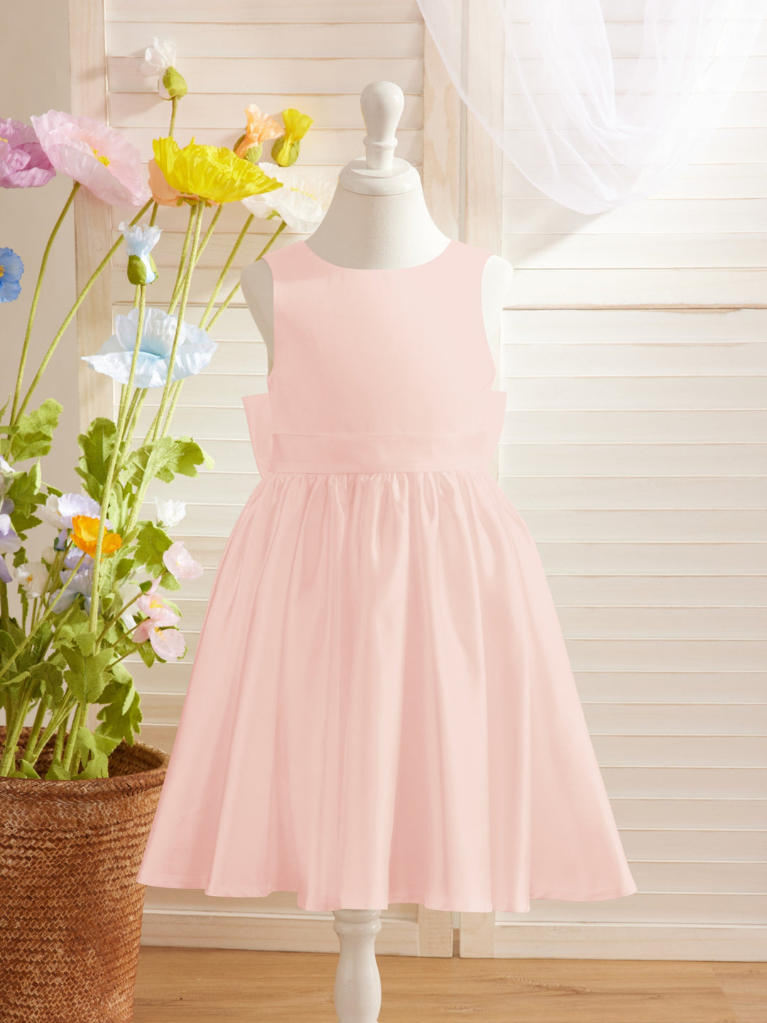 Robe de Demoiselle D'Honneur Élégante en Satin Coupe A avec Dos en V et Nœud Au Genou