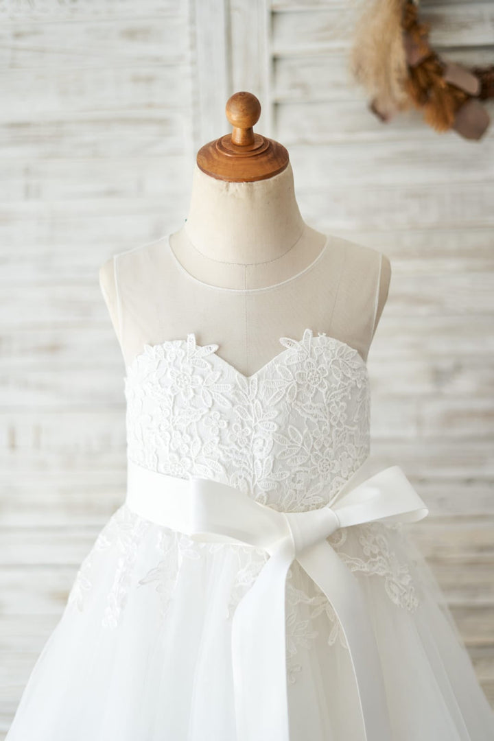 Robe de Demoiselle D'Honneur de Première Communion en Tulle et Dentelle Jusqu'Aux Genoux