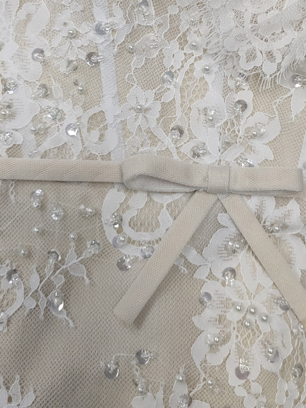Robe de mariée trapèze/princesse, hors-épaules, cœur, longueur sol, appliques