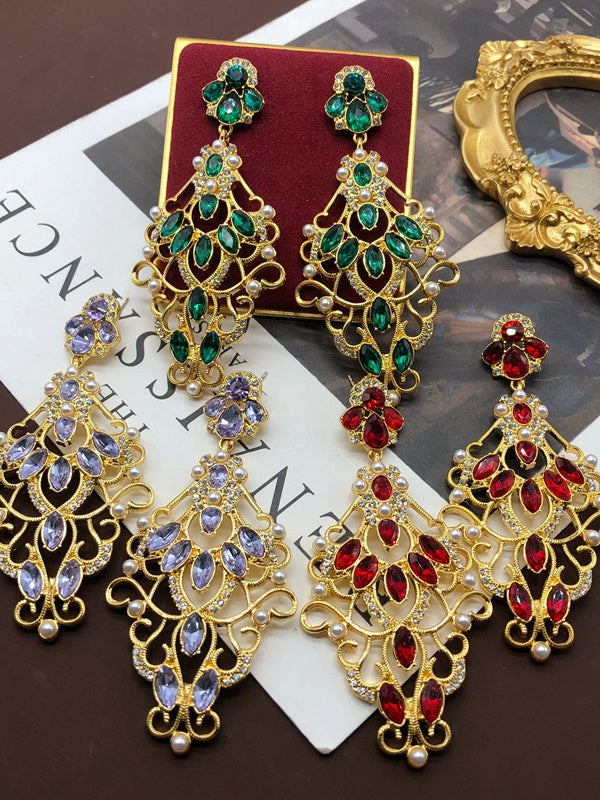 Boucles D'Oreilles à Épaules Légères en Plaqué Or avec Pierres Précieuses à Motif Creux Sculpté