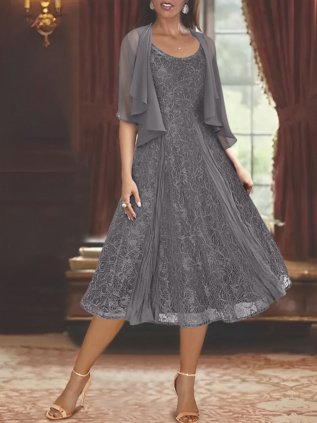 Robe de Mère de la Mariée Coupe A-Line/Princess à Manches Mi-Longues et Décolleté Plongeant avec Appliques et Veste
