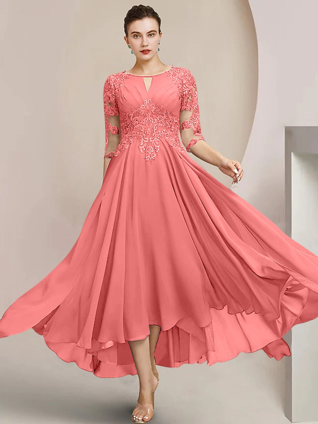Robes de Mère de la Mariée Coupe A-Line/Princess à Encolure Dégagée et Longueur Thé