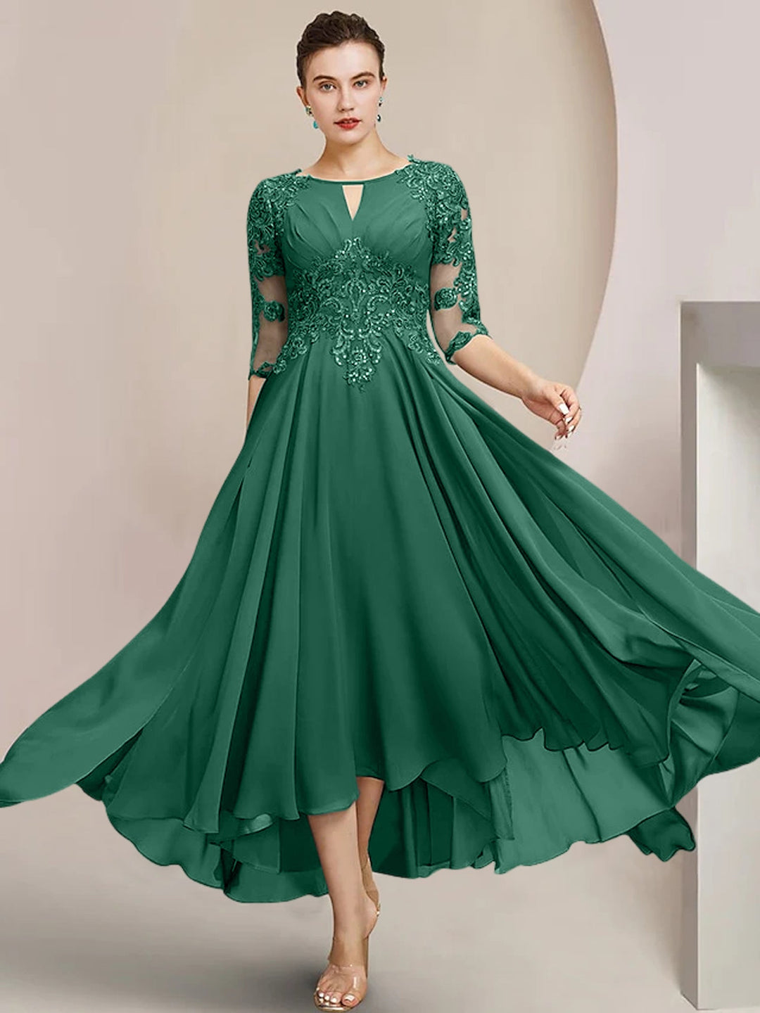 Robes de Mère de la Mariée Coupe A-Line/Princess à Encolure Dégagée et Longueur Thé