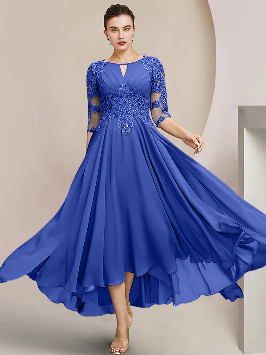 Robes de Mère de la Mariée Coupe A-Line/Princess à Encolure Dégagée et Longueur Thé