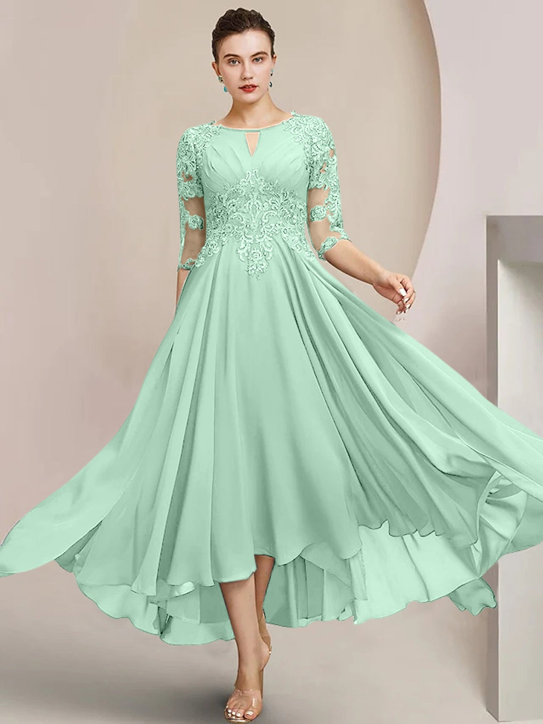 Robes de Mère de la Mariée Coupe A-Line/Princess à Encolure Dégagée et Longueur Thé