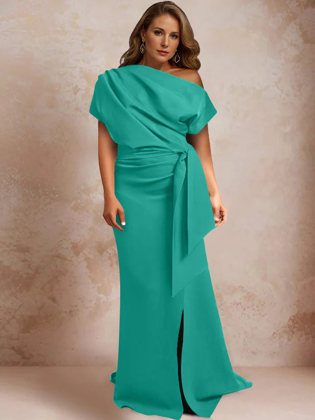 Robe de Mère de la Mariée Grande Taille, Asymétrique, à Une Épaule, Manches Courtes, Longueur Au Sol, avec Volants et Côté Fendu
