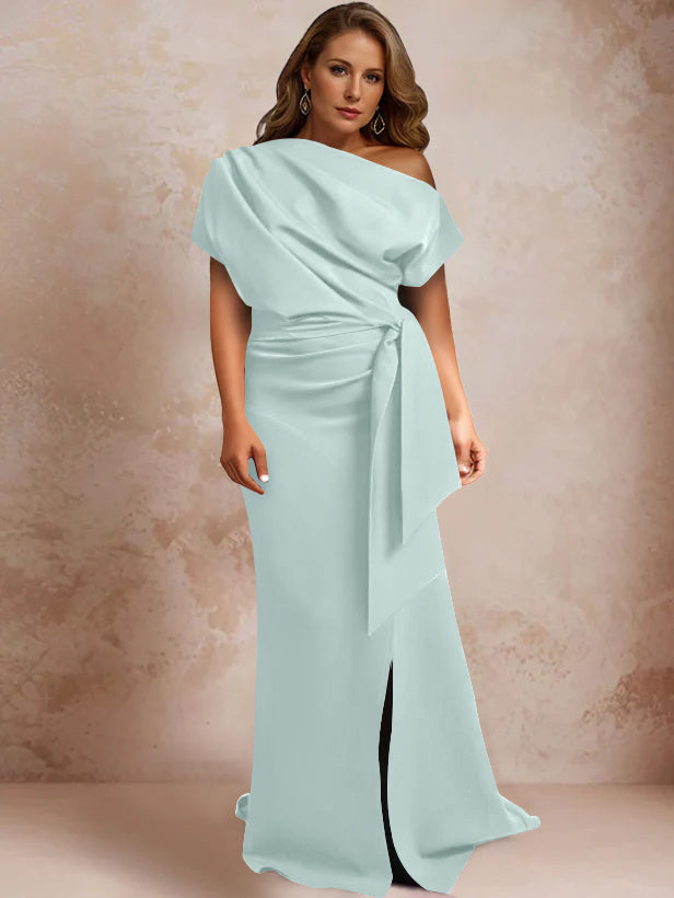 Robe de Mère de la Mariée Grande Taille, Asymétrique, à Une Épaule, Manches Courtes, Longueur Au Sol, avec Volants et Côté Fendu