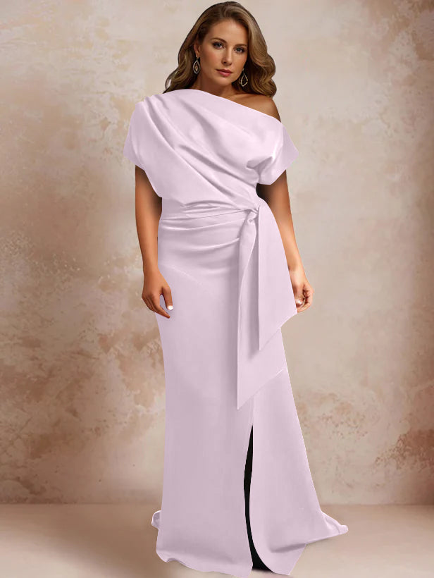 Robe de Mère de la Mariée Grande Taille, Asymétrique, à Une Épaule, Manches Courtes, Longueur Au Sol, avec Volants et Côté Fendu