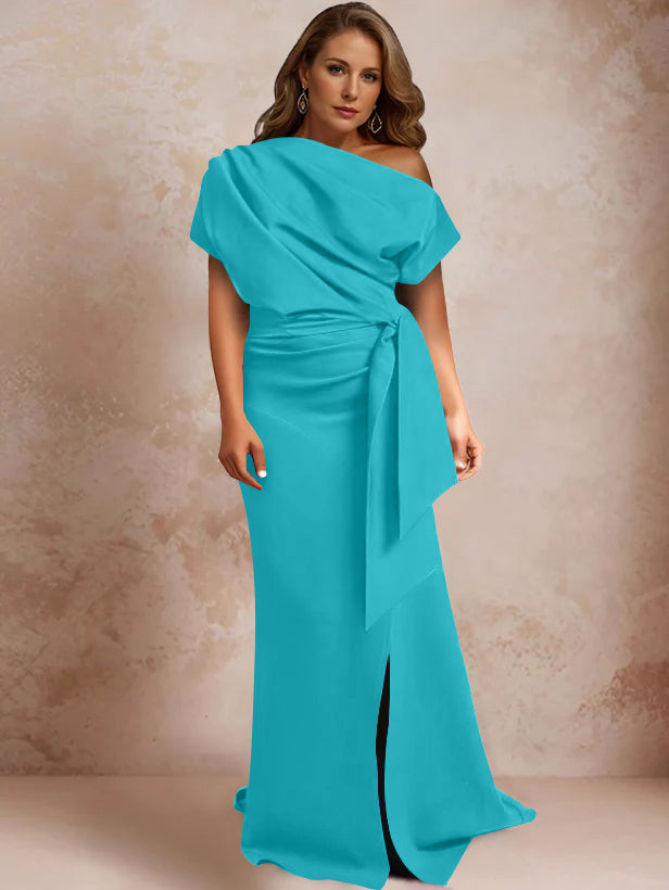 Robe de Mère de la Mariée Grande Taille, Asymétrique, à Une Épaule, Manches Courtes, Longueur Au Sol, avec Volants et Côté Fendu