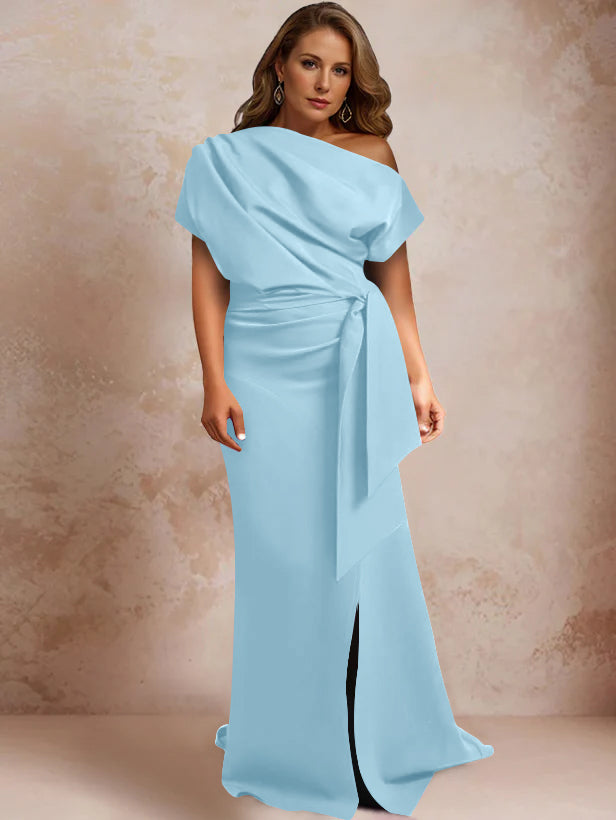 Robe de Mère de la Mariée Grande Taille, Asymétrique, à Une Épaule, Manches Courtes, Longueur Au Sol, avec Volants et Côté Fendu